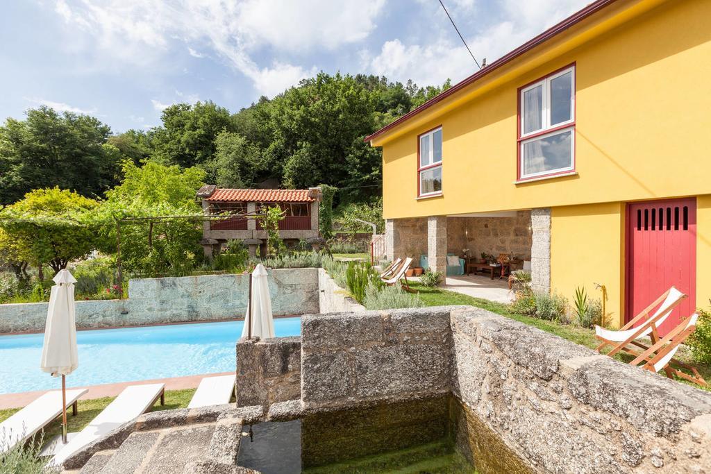 Casa Do Eido - Sustainable Living & Nature Experiences Geres Exterior photo