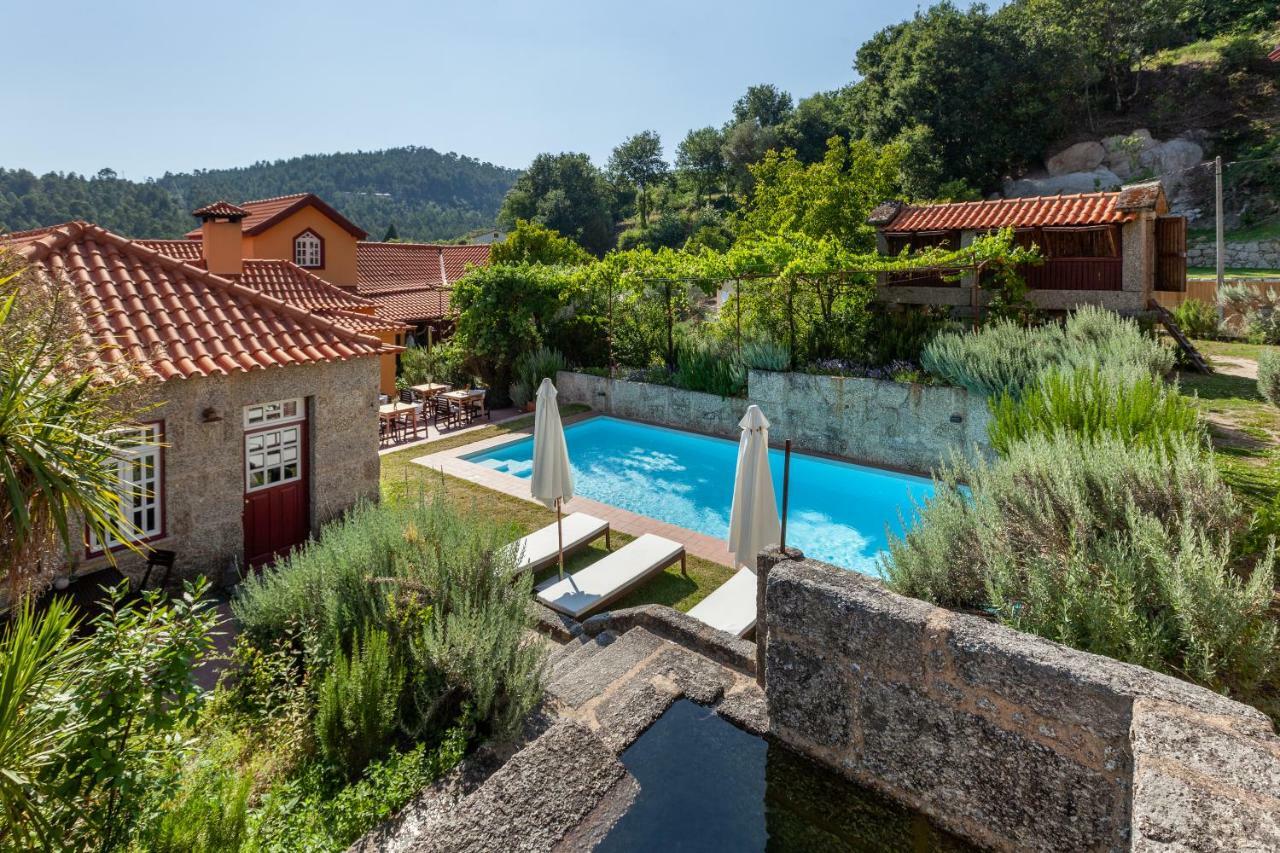 Casa Do Eido - Sustainable Living & Nature Experiences Geres Exterior photo