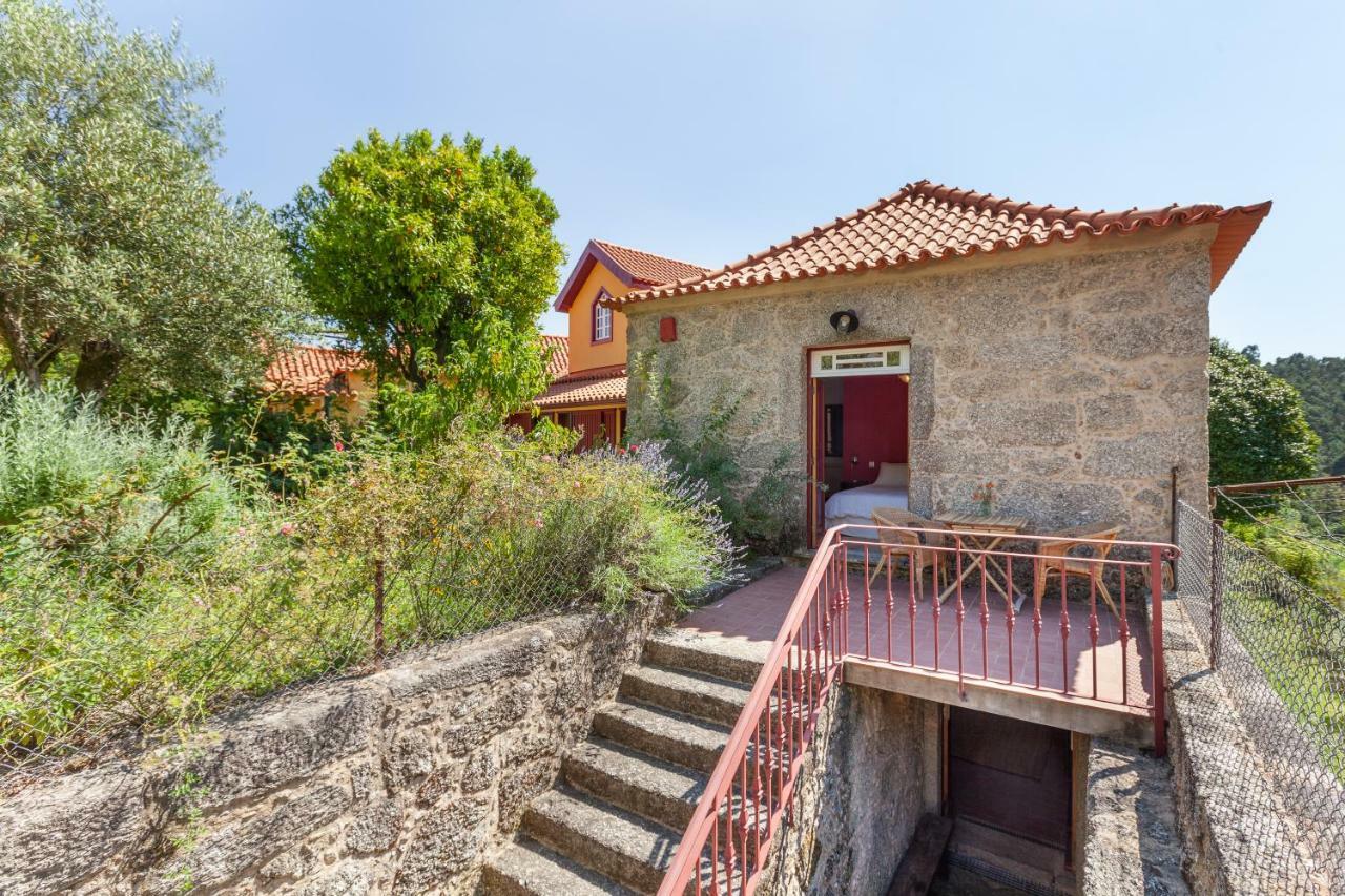 Casa Do Eido - Sustainable Living & Nature Experiences Geres Exterior photo